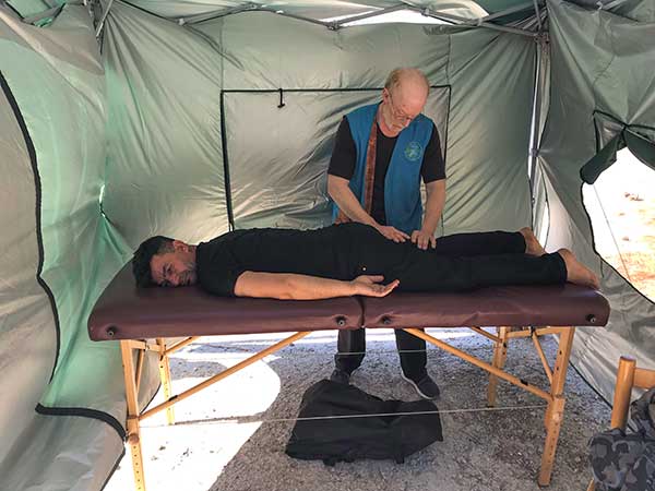 massage for refugees